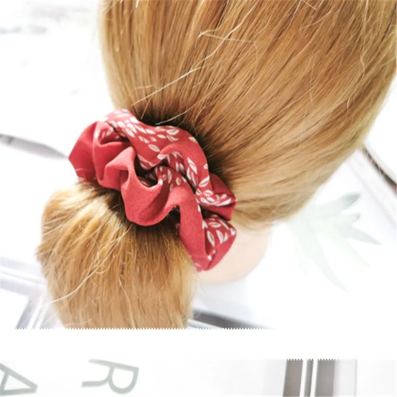 

Women Fashion Elastic Hair Bands Ponytail Holders Print Scrunchies Hair Ties Hair Accessories