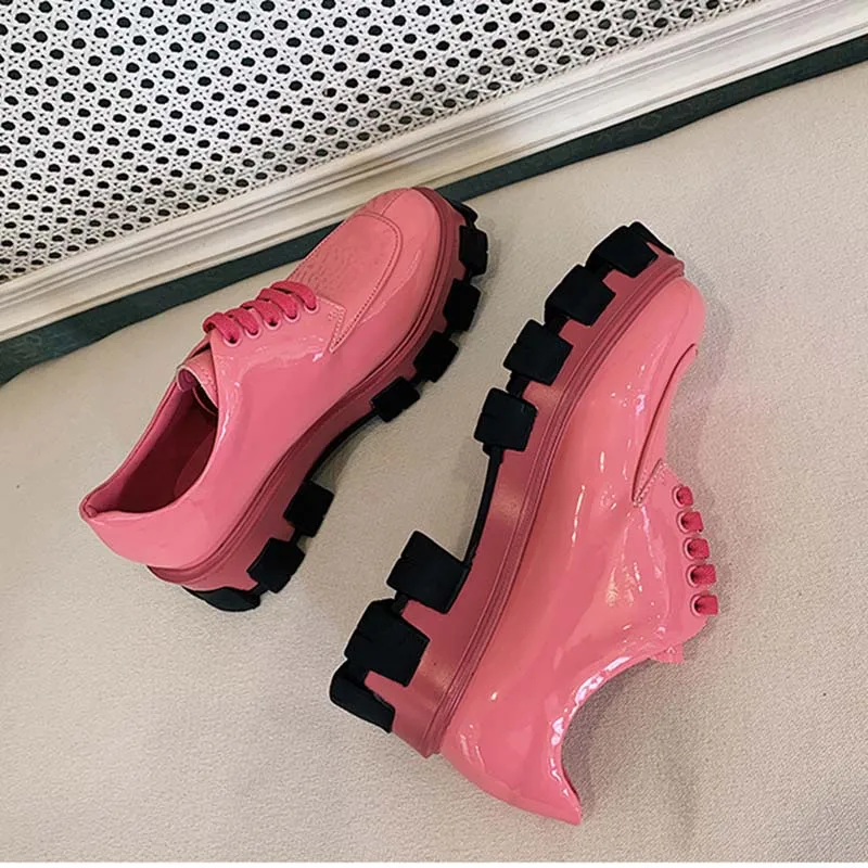 Лоферы женские в британском стиле кожаные туфли с круглым носком на шнуровке