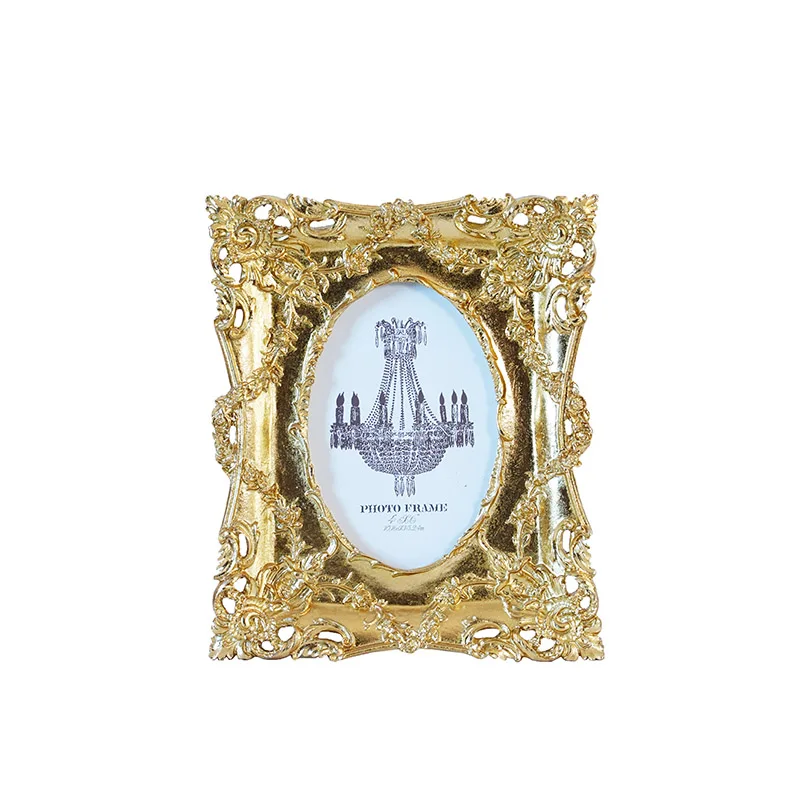 

European Classical Luxury Fashion Gold Vintage Embossed Frame Creative Bedroom Model Room Decoration Table Resin Photo Frame