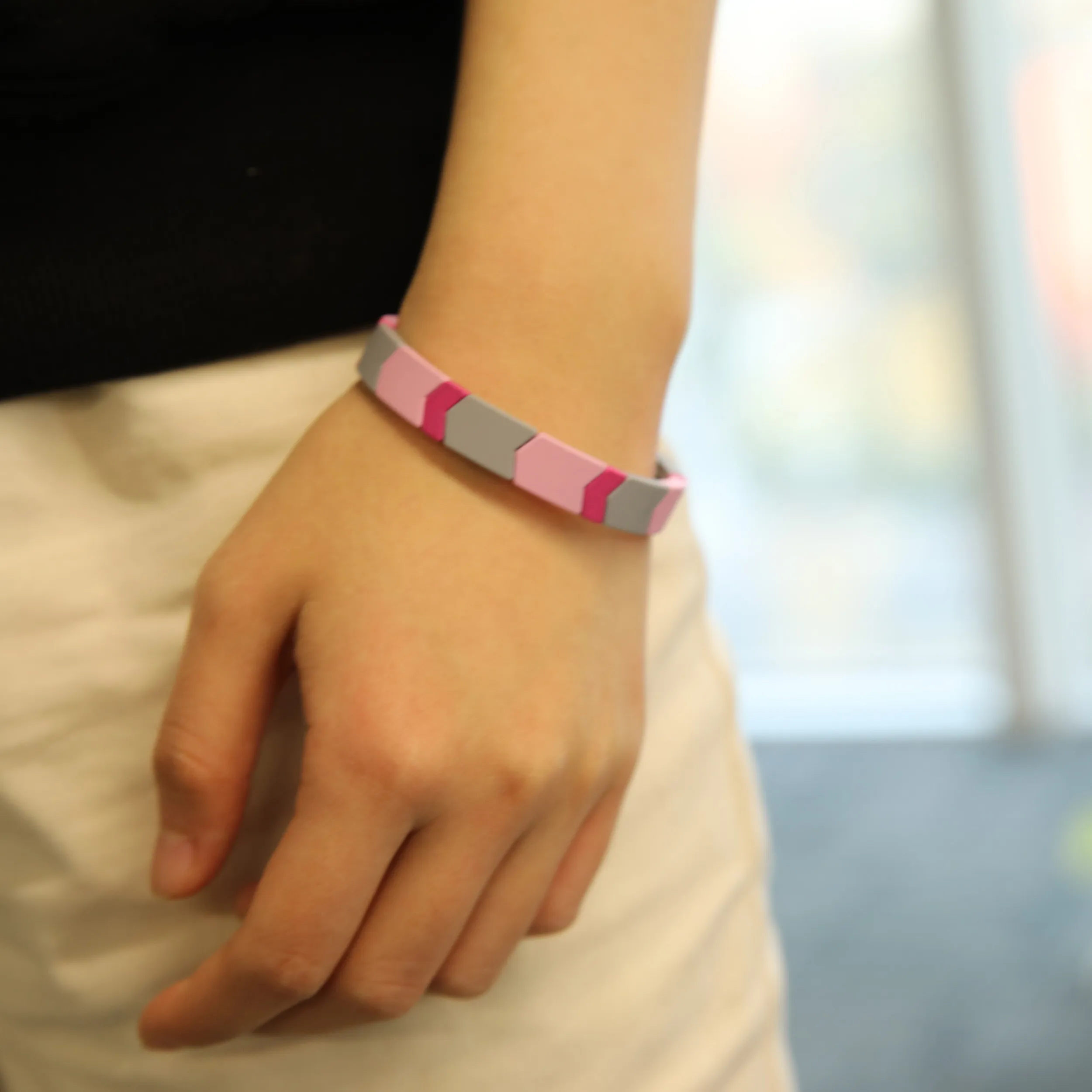 Skyrim богемный эмалевый сплав эластичный стрейч браслет Бохо розовый зеленый