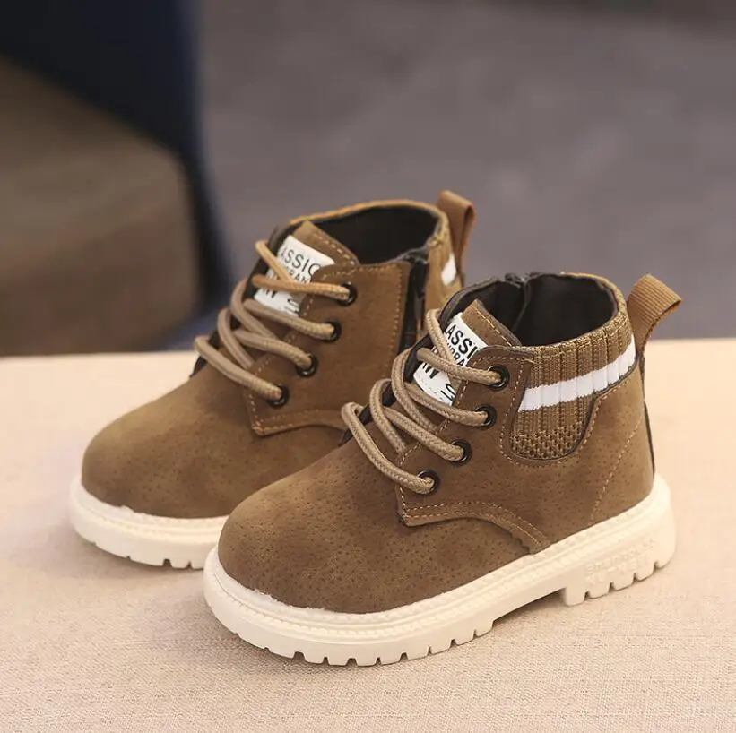 Zapatos informales para ni&ntilde;os, botas Martin de cuero suave antideslizantes a la moda, calzado deportivo para correr, 21-30, Oto&ntilde;o e Invierno-3