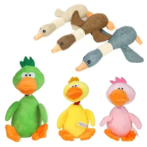 1 шт. флисовые пищащие игрушки для собак, щенков, питомцев, кричащая курица, дикая гусиная игрушка, Жевательная утка, игрушки для больших собак