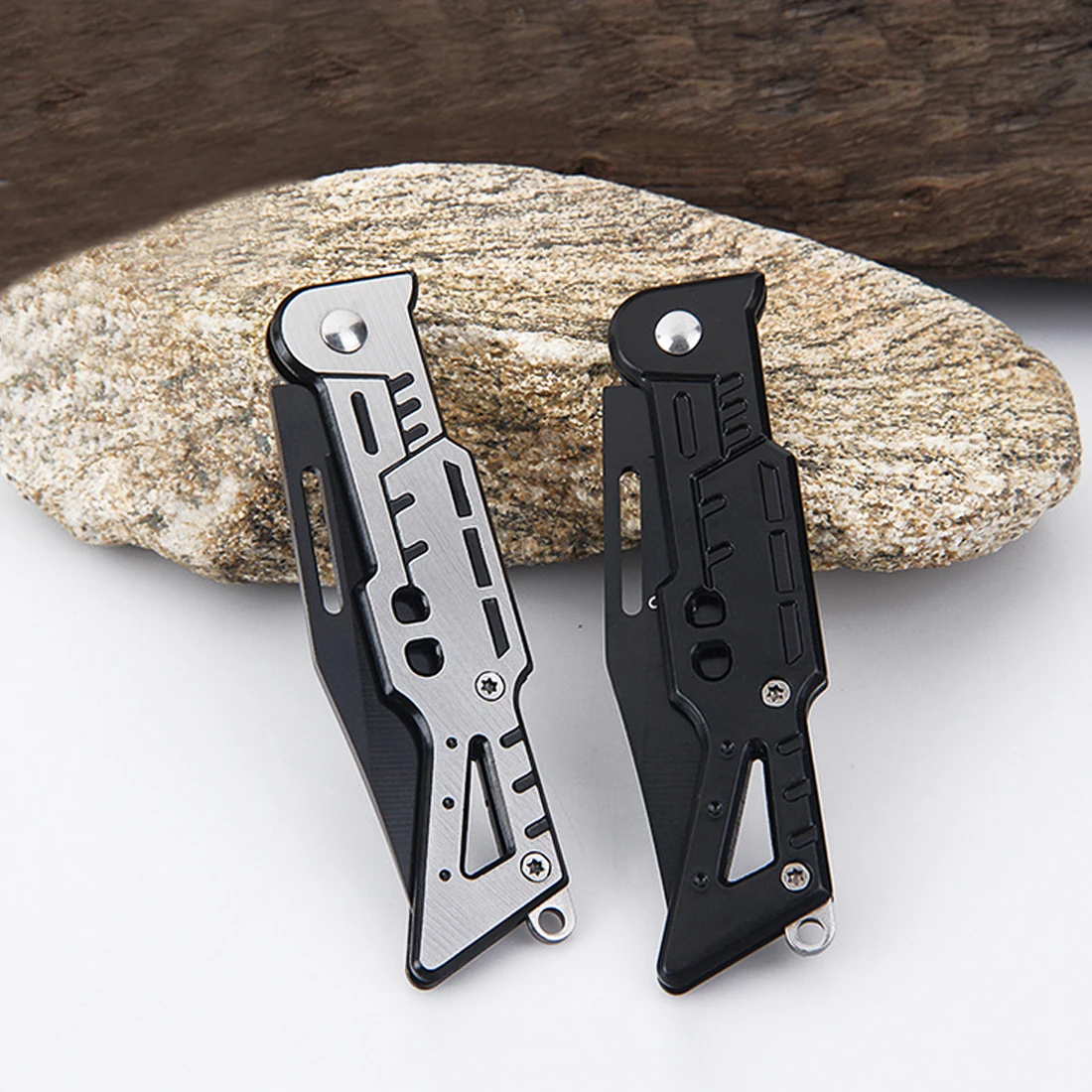 

Stainless Steel Rescue Tool Knife Outdoor Folding Knife Tactical Survival Knife Hunting Camping Fishing Harness Flash Deal