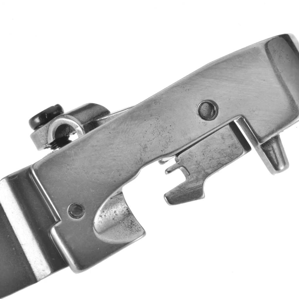 Прижимная лапка для четырехрядной машины 747 оверлока SIRUBA прижимная лапка/747 F374|foot