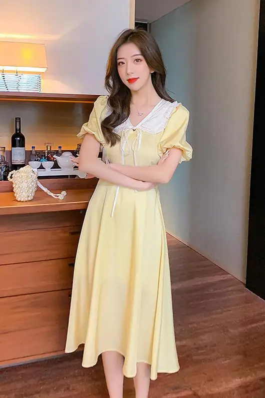 

COIGARSAM French Style Women Long dress New Summer Puff Sleeve High Waist V-Neck Dresses Yellow 6853