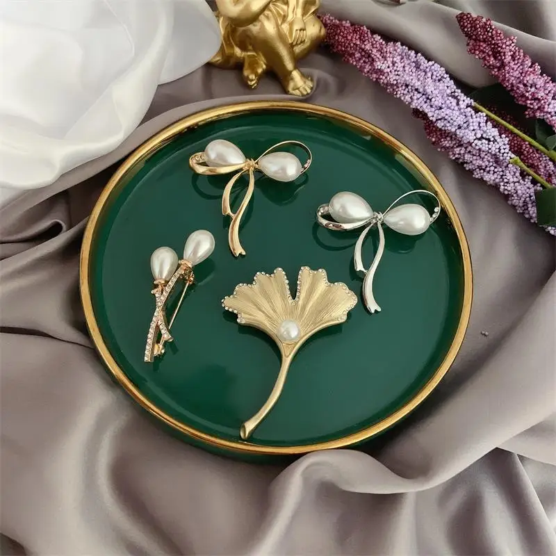 Классическая романтическая винтажная жемчужная Хрустальная Золотая брошь