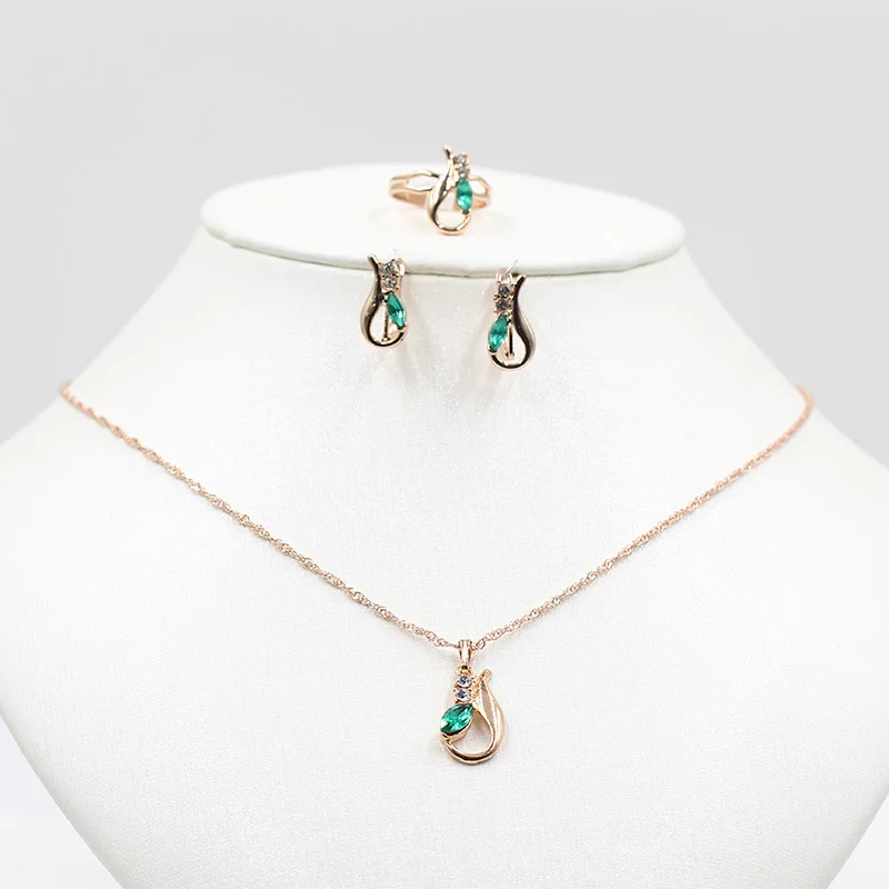 Женский комплект из колье и серёг розового золота 585 пробы в африканском