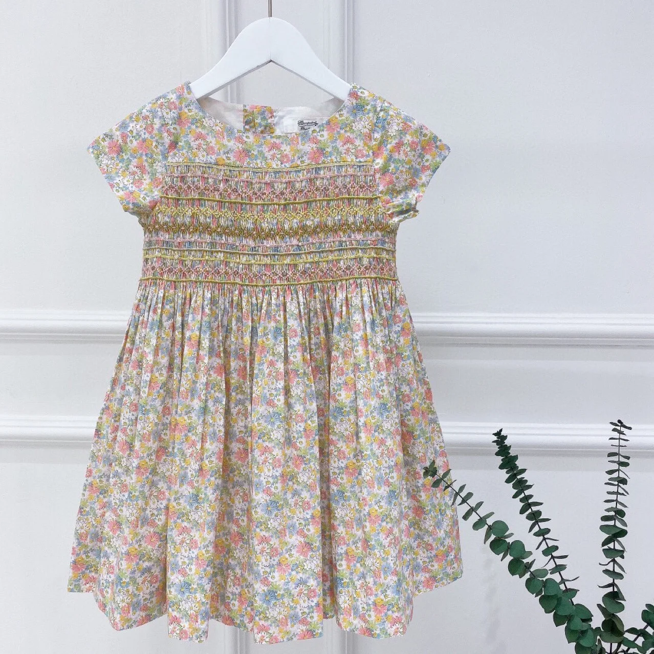 Платье для девочек от кутюр платье из дымчатого хлопка одежда розовое Цветочное