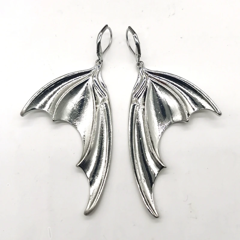 Серьги с крыльями летучей мыши сережки летучая мышь серьги на Хэллоуин