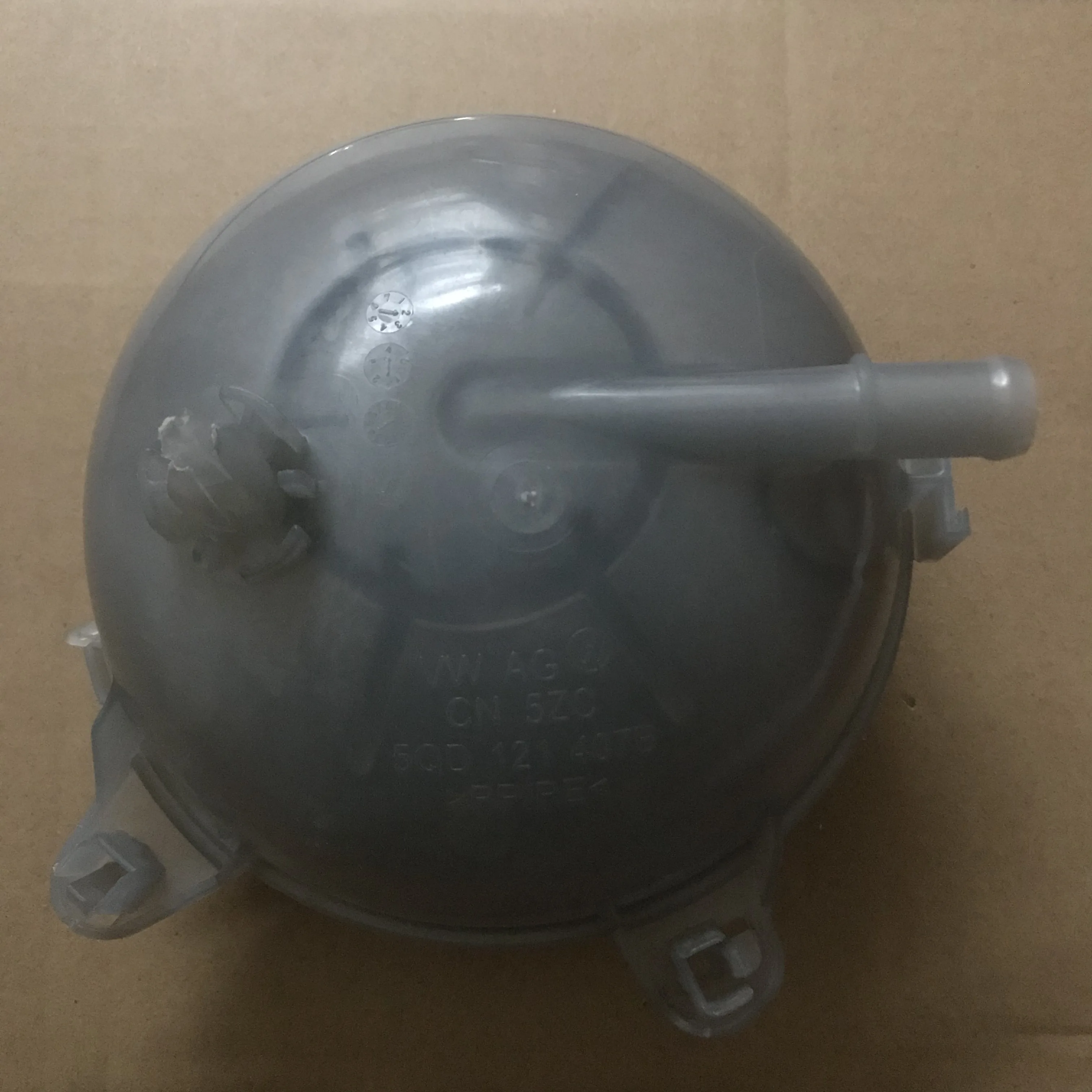 Резервуар для хранения охлаждающей жидкости VW Golf Sportvan E golf GTI AUDI A3 S3 Skoda Seat Leon|tank|tank