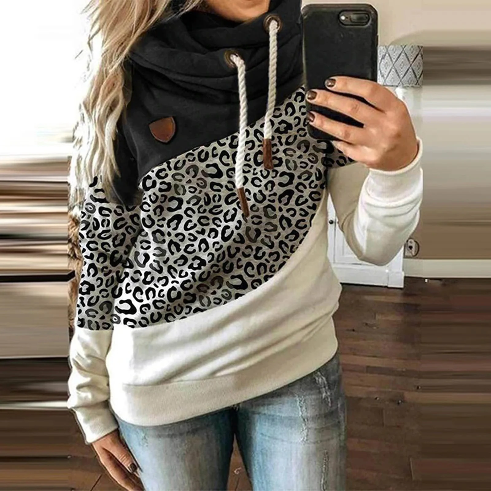 

Three-color Patchworks Hooded Long-sleeved Lace-up Hoodies Fall Warm Basic Women's Pullover NYZ Shop