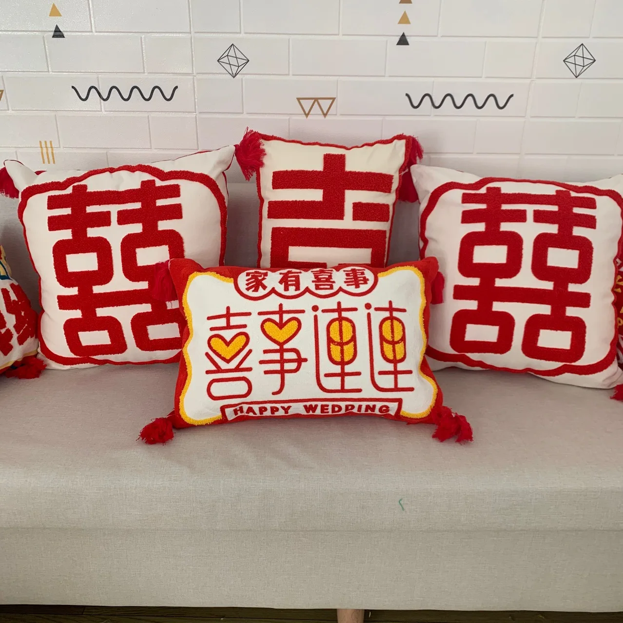 Funda de cojín de boda china roja, cubierta de cojín copetudo con borla para celebración de la boda, para cama