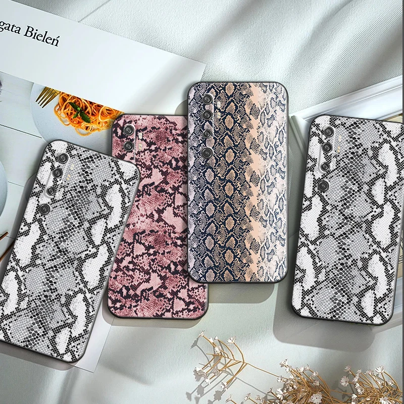

Phone Case For Xiaomi CC9 CC9e CC9 Pro 10S 10 Pro Lite 11 11 Lite Pro Ultra Note 10 Pro New Serpentine Snake pattern Black Cover