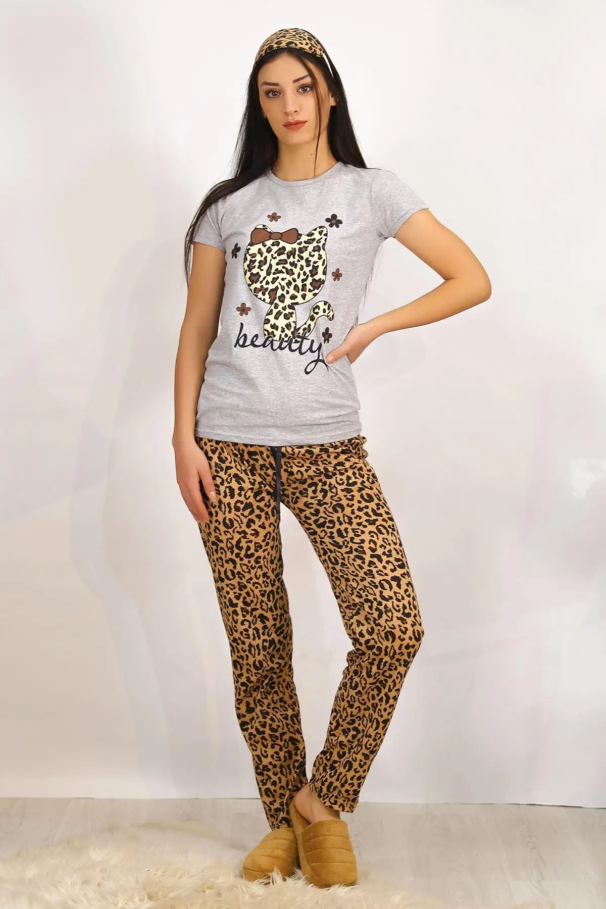 

Printed Pajamas set Gray