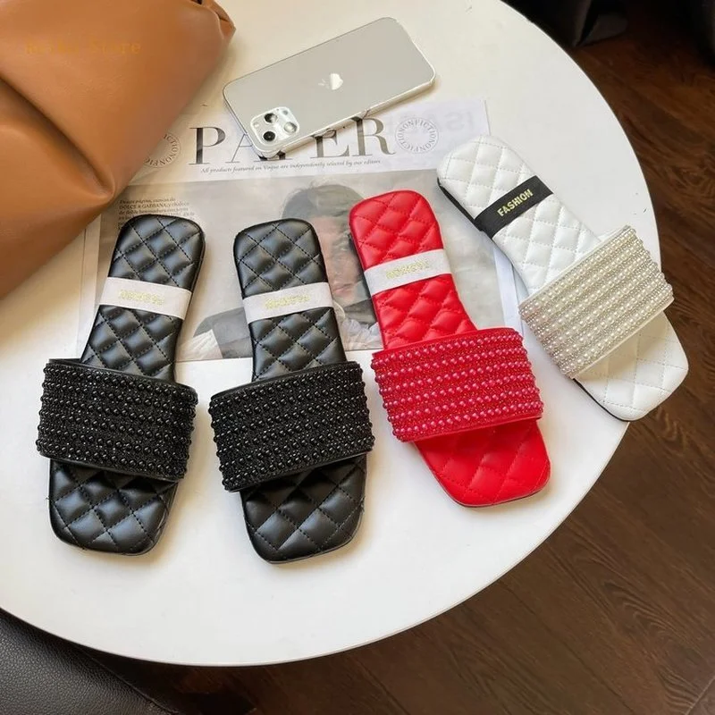 

Women's Sandals Summer Outdoor All-Matching Internet Celebrity Social Women's Slippers Flat Bottom Pearl Slippers slipper women