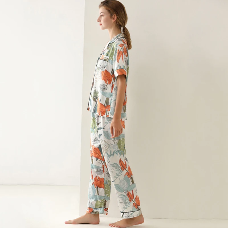 Printed Women Satin Pajamas Set Two-pieces Short Sleeve Top and Long Pants Silk like Sleepwear Loungewear Ladies Homewear