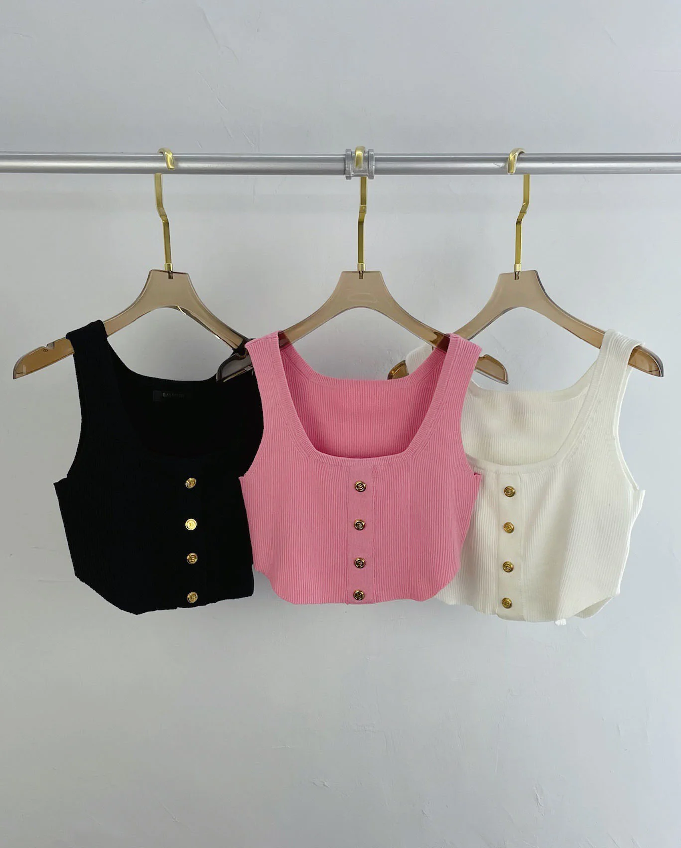 

New 2021 Summer Ladies Fashion Women Knitted Short Vest Female Casual Tank Tops 3 Color Ddxgz2 4.01