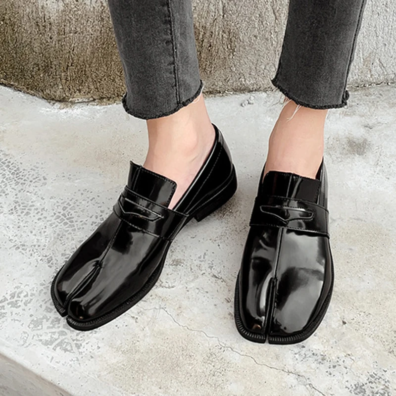 Знаменитости Популярные в японском стиле tabi туфли ниндзя из натуральной кожи без