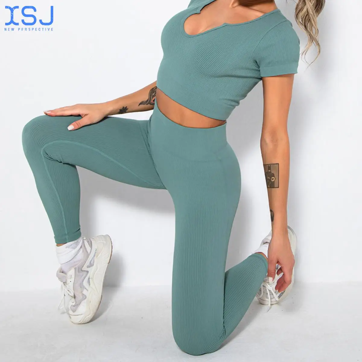 

Striped Skinny Yoga Wear Long-Sleeved Trousers Suit Moisture Wicking and Abdominal V-Neck/flat-Neck Nylon Sports Trend Suit
