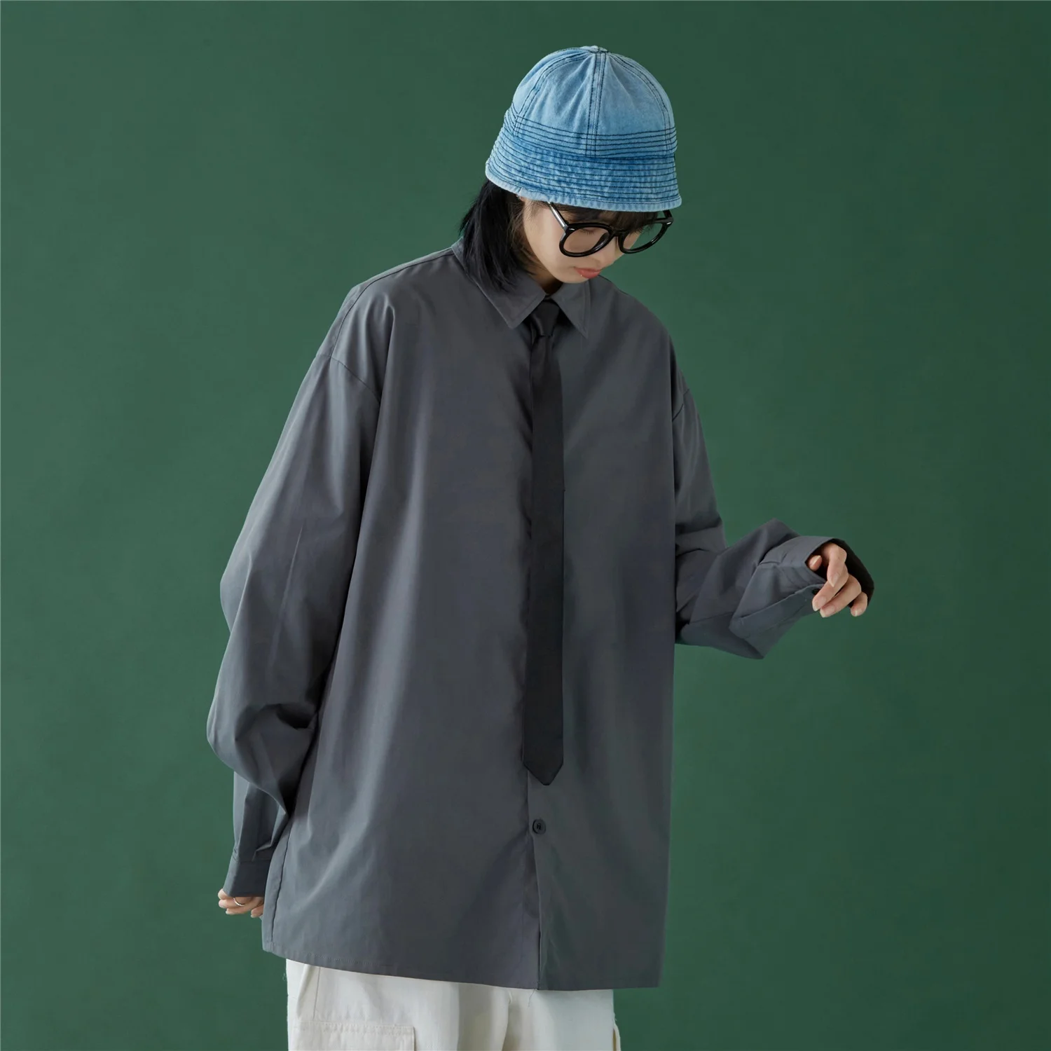 Блузка женская оверсайз с длинным рукавом дизайнерская модная Однотонная