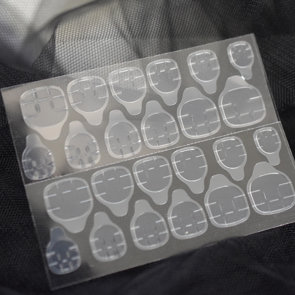 Клейкие наклейки для накладных ногтей 10 листов двусторонние прозрачные гибкие |