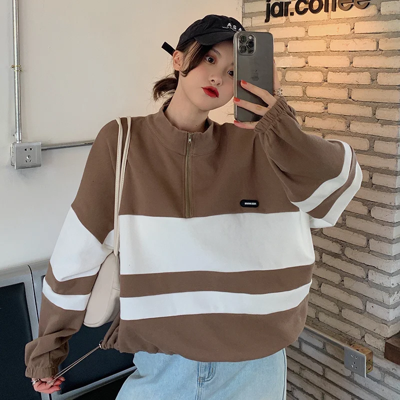 

Loose Color Contrast Patchwork Collar Half Zipper