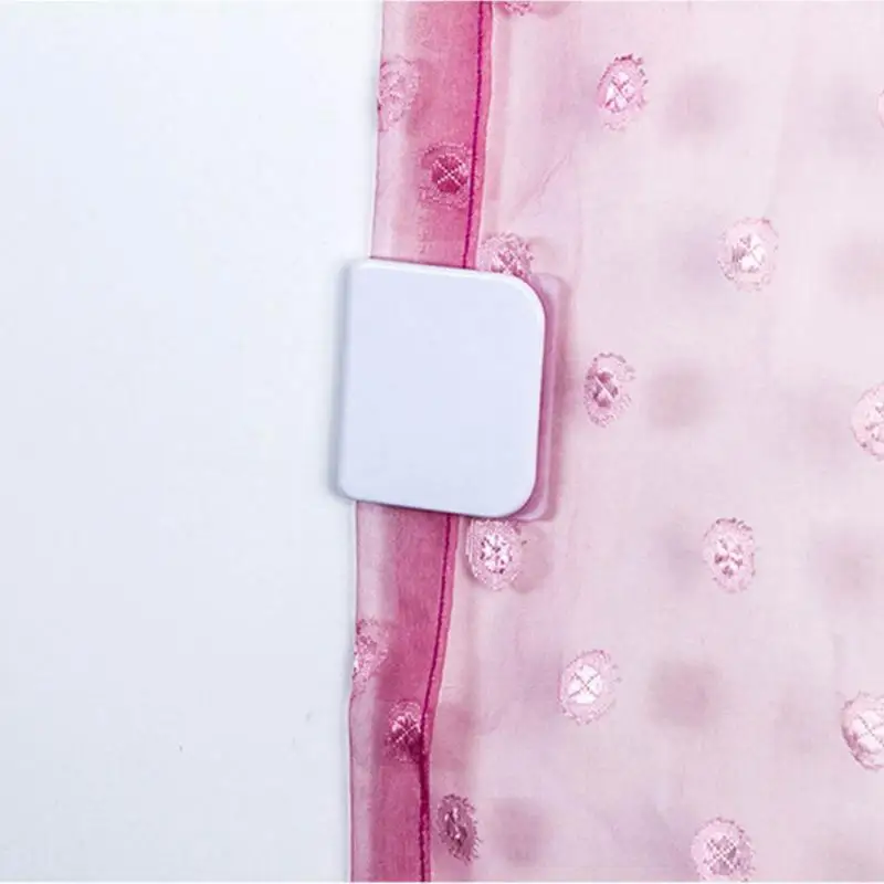 

4pcs Shower curtain clip splash water drop water bathtub shower gel curtain clip buckle bathroom tool