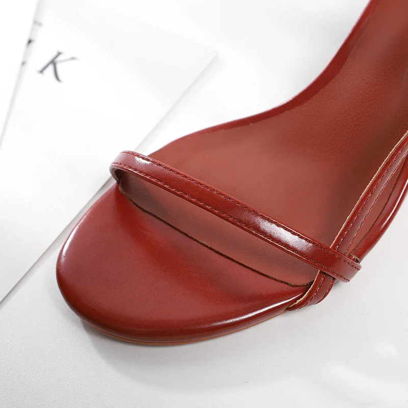 Женские босоножки на тонком высоком каблуке Элегантные Тапочки с узкими лентами