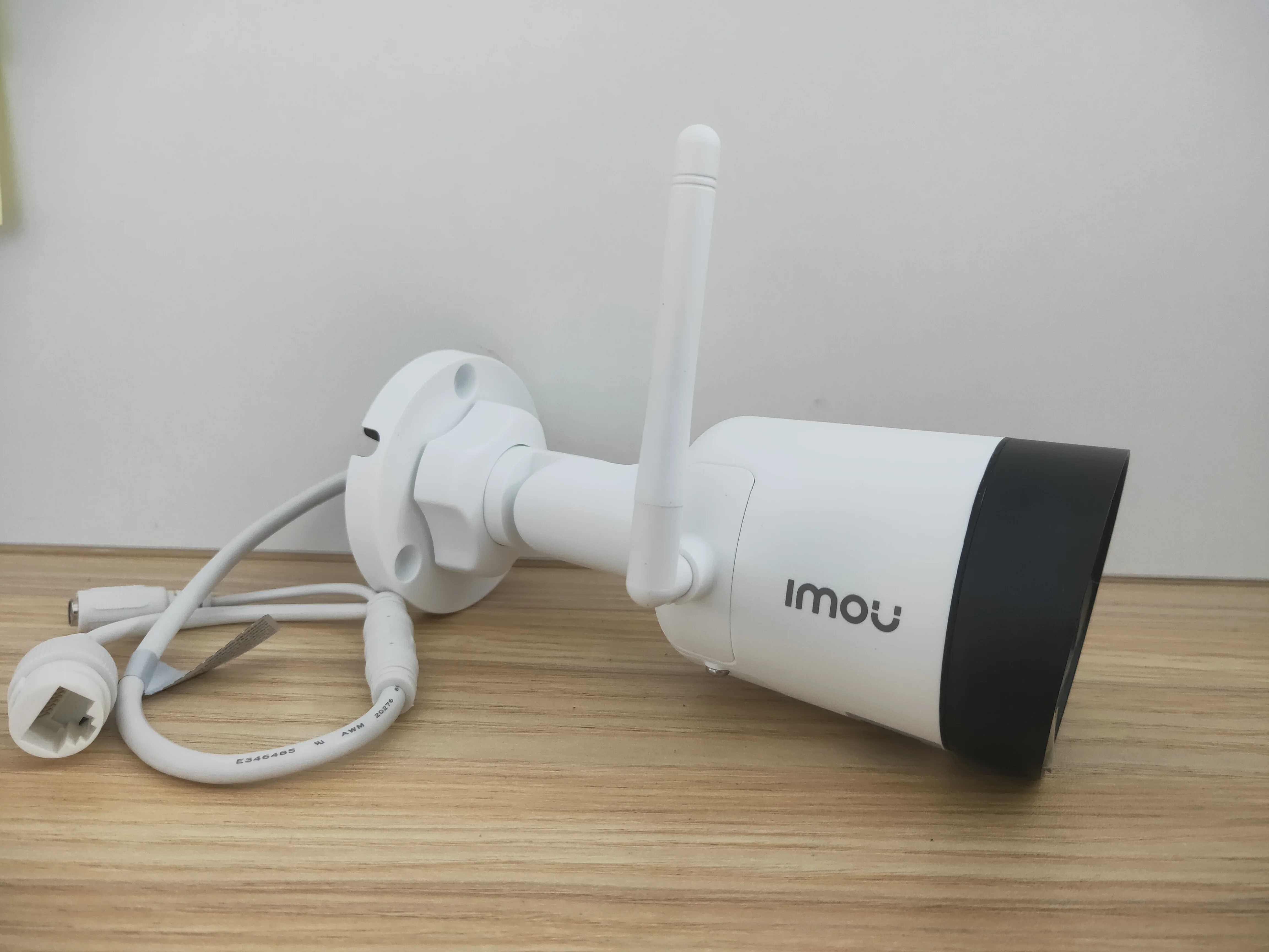 

IP- Dahua IMOU Bullet Lite, 2 , 4 , Wi-Fi, H.265