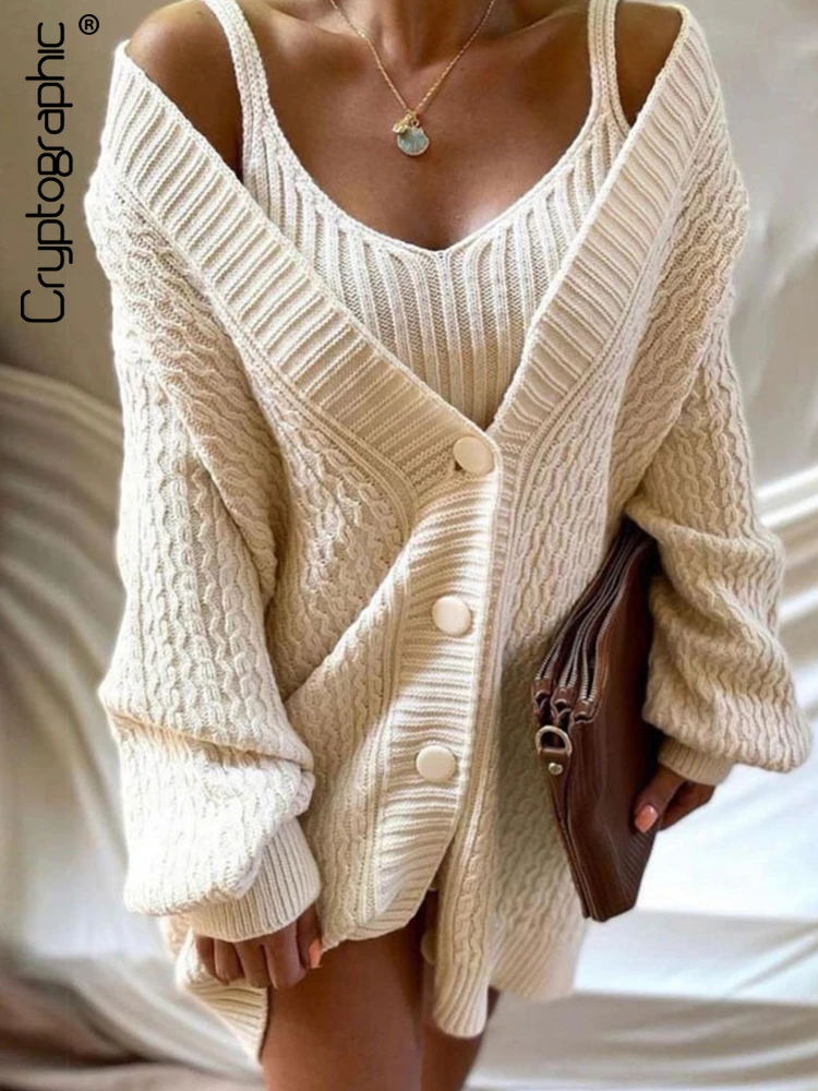 

Cryptographic Knitted Button Up Loose Cardigan Sweater for Women Long Sleeve Autumn Winter Oversized Coats Sweaters Warm Sueters