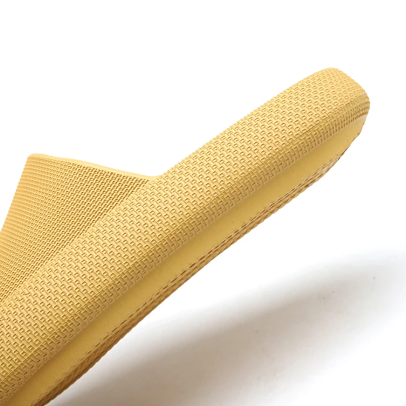 

New Couples Men Sandals Slip-Proof Thick-Soled Indoor Outdoor Slippers Woman Flip Flops House Sleepers Shoes High heels 4CM