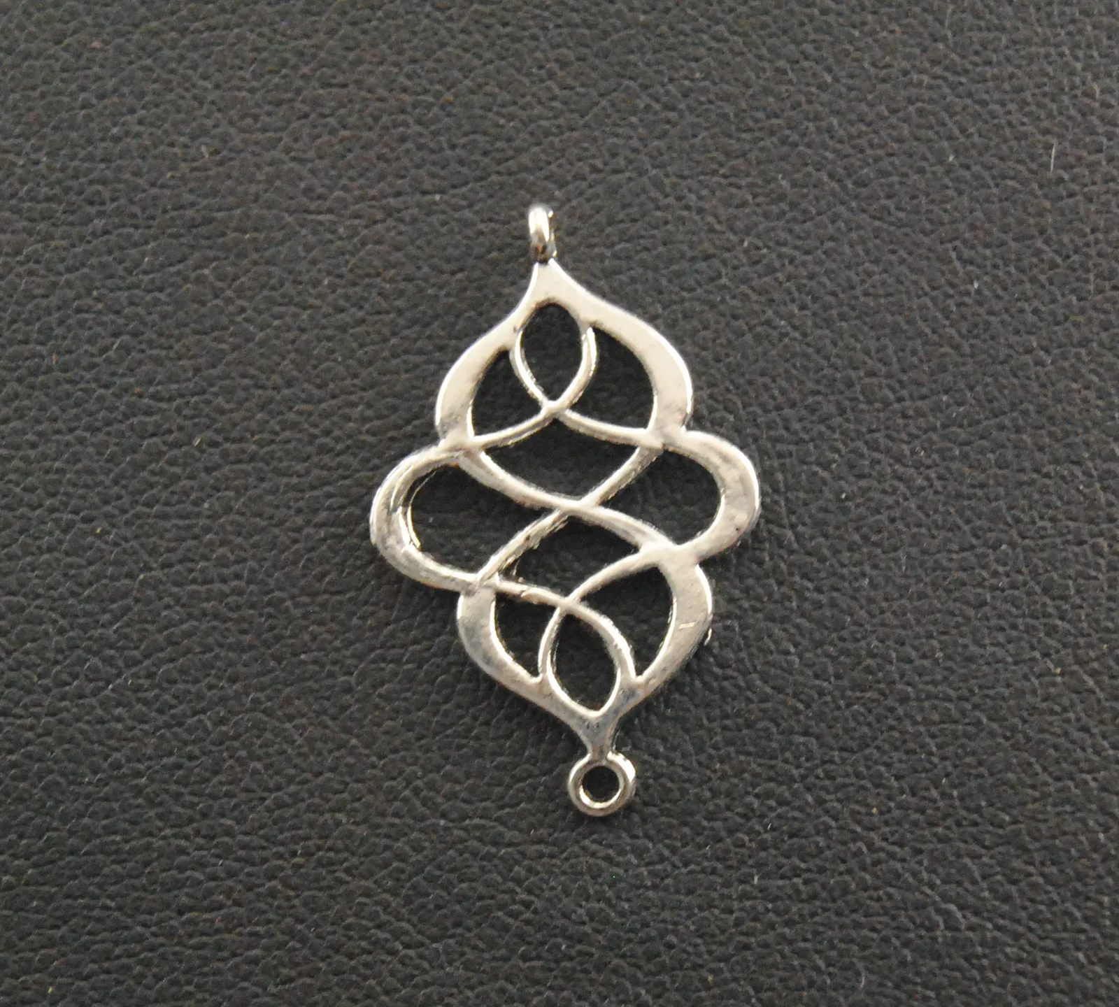 50 шт. 18x28 мм Серебряный сплав китайский узел подвески соединитель звено сделай