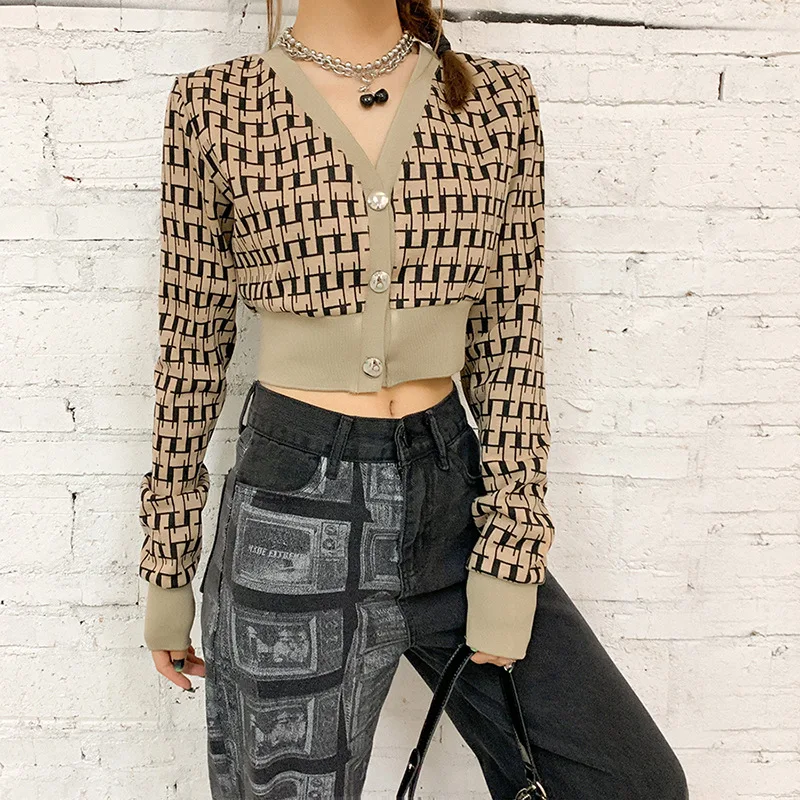 

2021 Spring Women's New Long-sleeved V-neck Button-breasted Cardigan Slim Slimming Show Umbilical Trend Wild Jacket