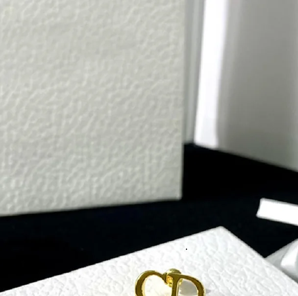 

2021 New Earrings Retro Classic CD Letter Gold Color Women's Earrings Fashion Trend Jewelry Jewelry