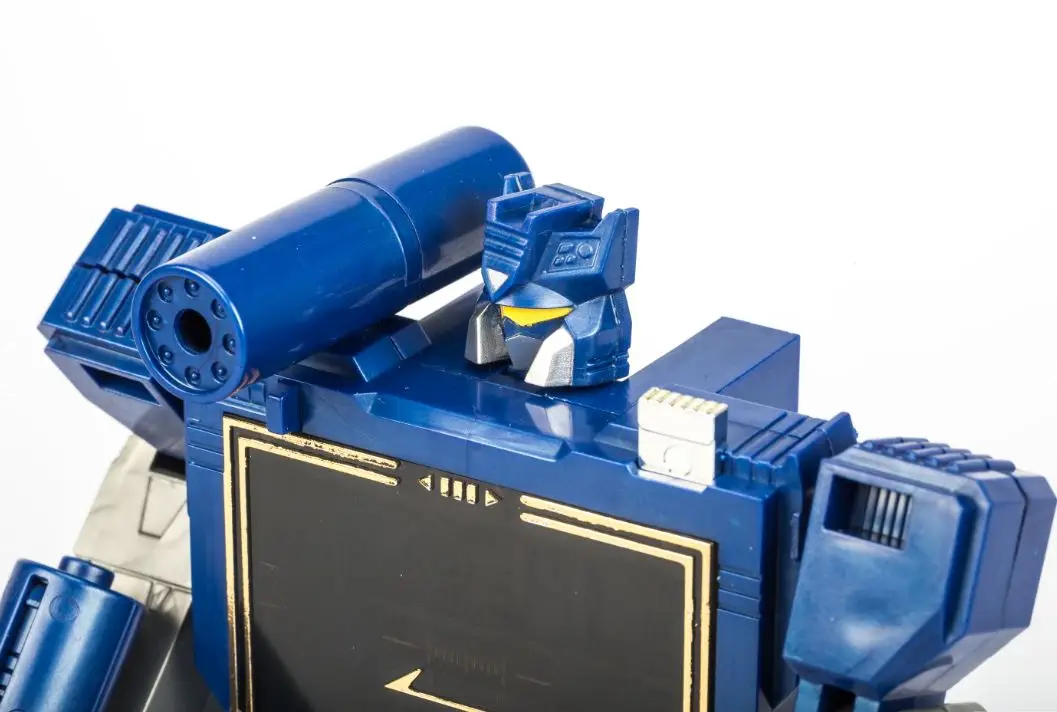 Трансформаторы G1 reedition Soundwave совершенно новые с кассету зуммера | Игрушки и хобби