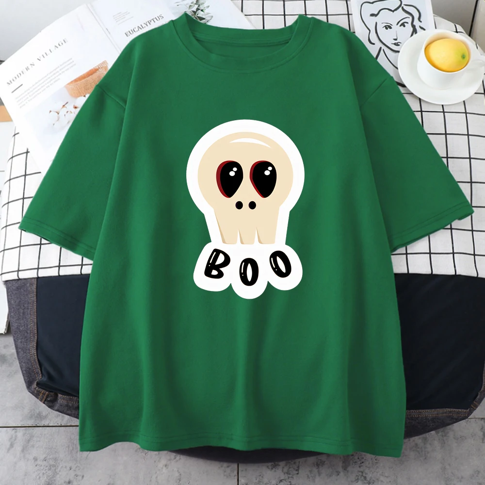 

Милая женская футболка с принтом призрака на Хэллоуин, летний кавайный Топ, Повседневная изящная темпераментная футболка, модные брендовые...