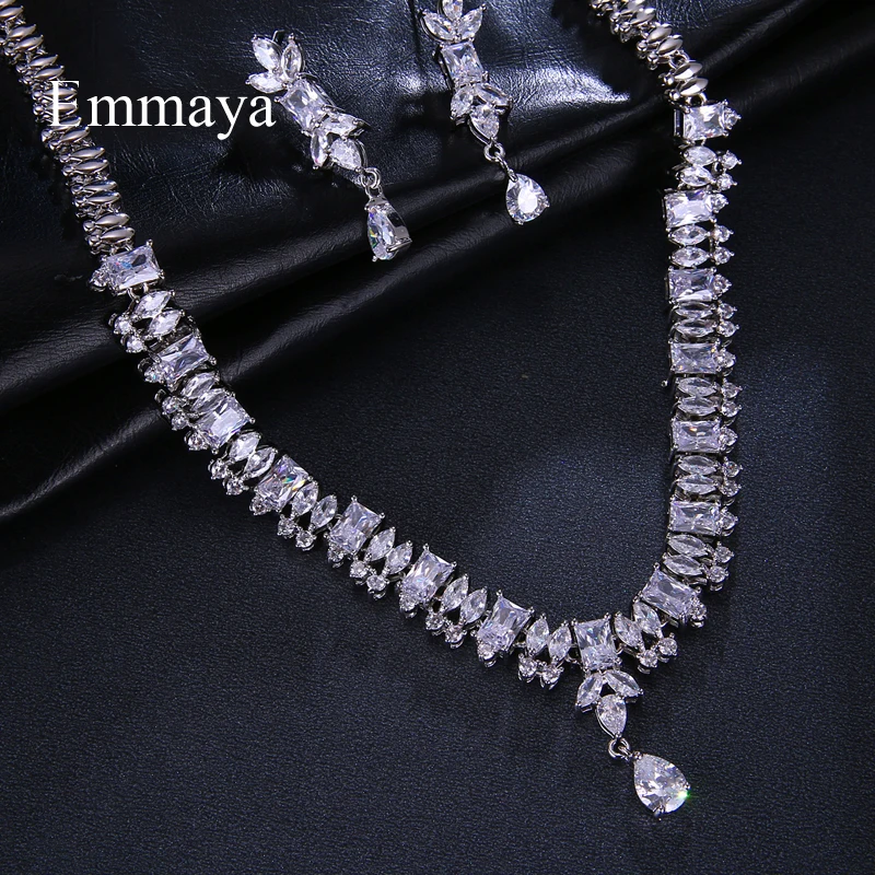 Комплект украшений Emmaya Свадебный комплект из сережек и ожерелья с цирконом в