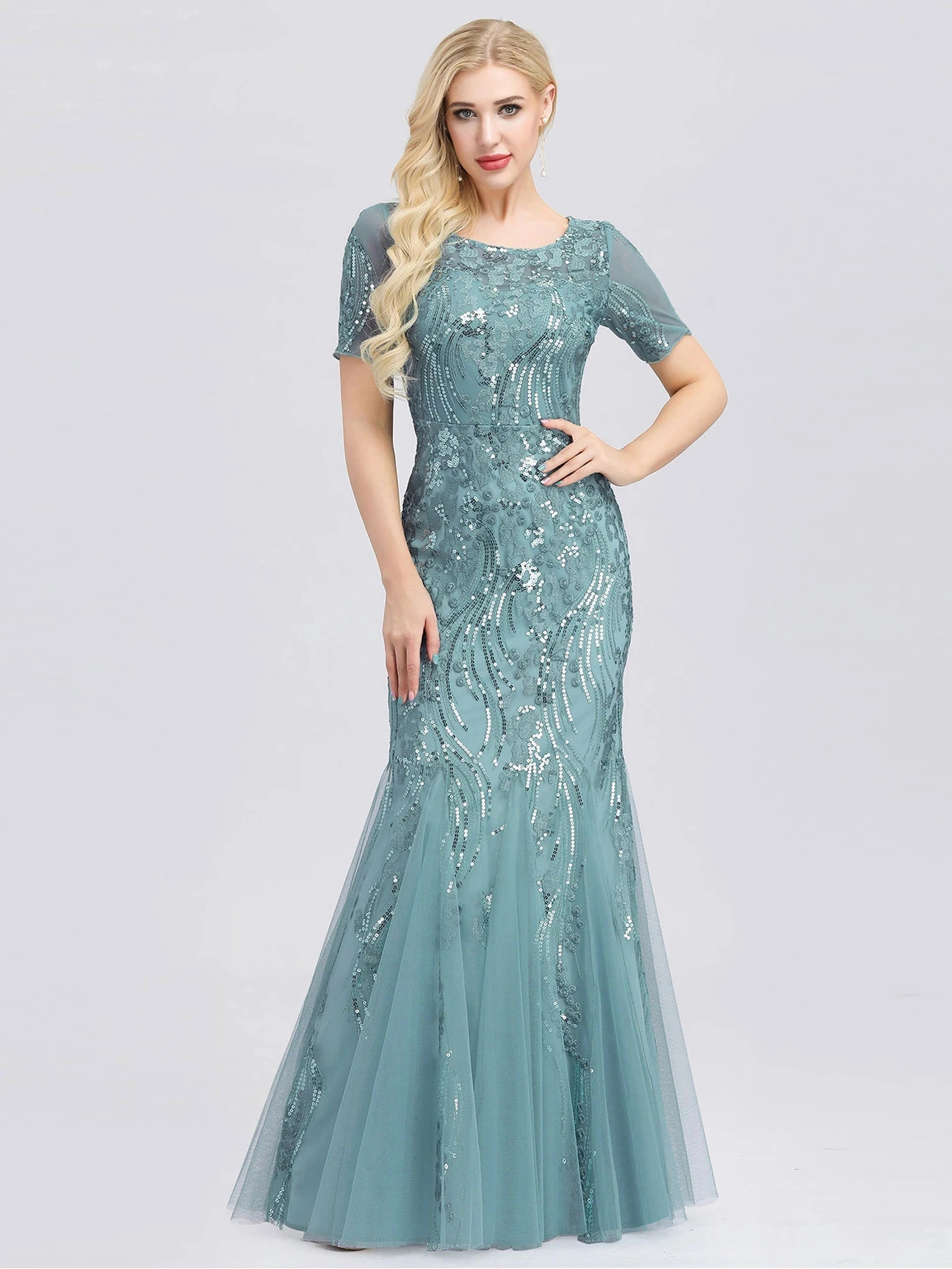 

Women's Short Sleeve Embroidery Wholesale Sequins Mermaid Dresses
