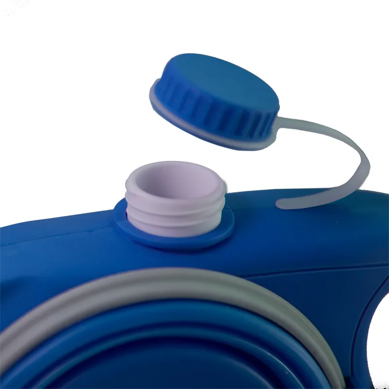 

Multifunction Pet Dog Leash with Built-in Water Bottle Bowl Waste Bag Dispenser