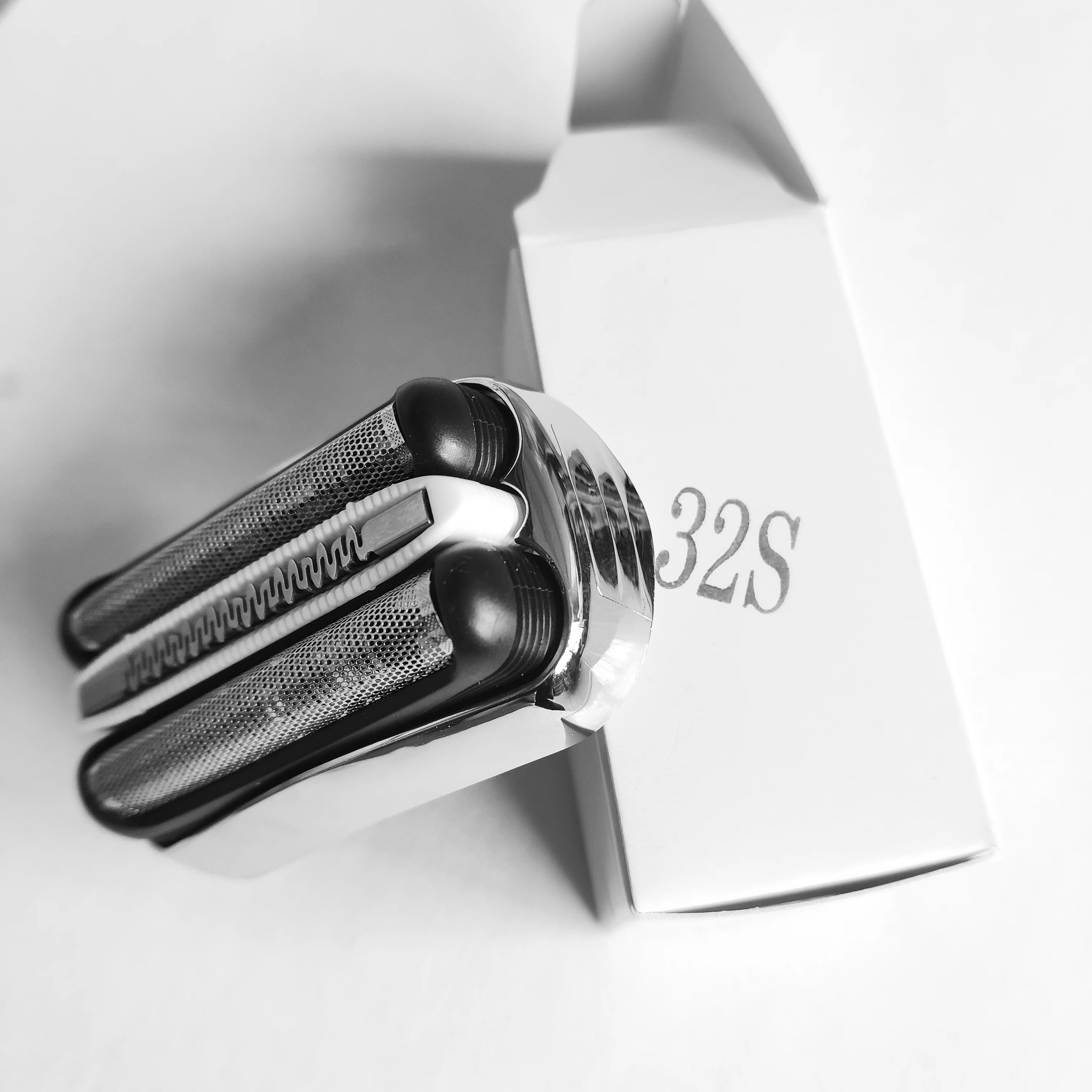 

Spare Parts Foil Head for Braun Shaver Series 3 32S 3090Cc 3050Cc 3040S 3020 340 320 Men's Shaving Razor Wholesale