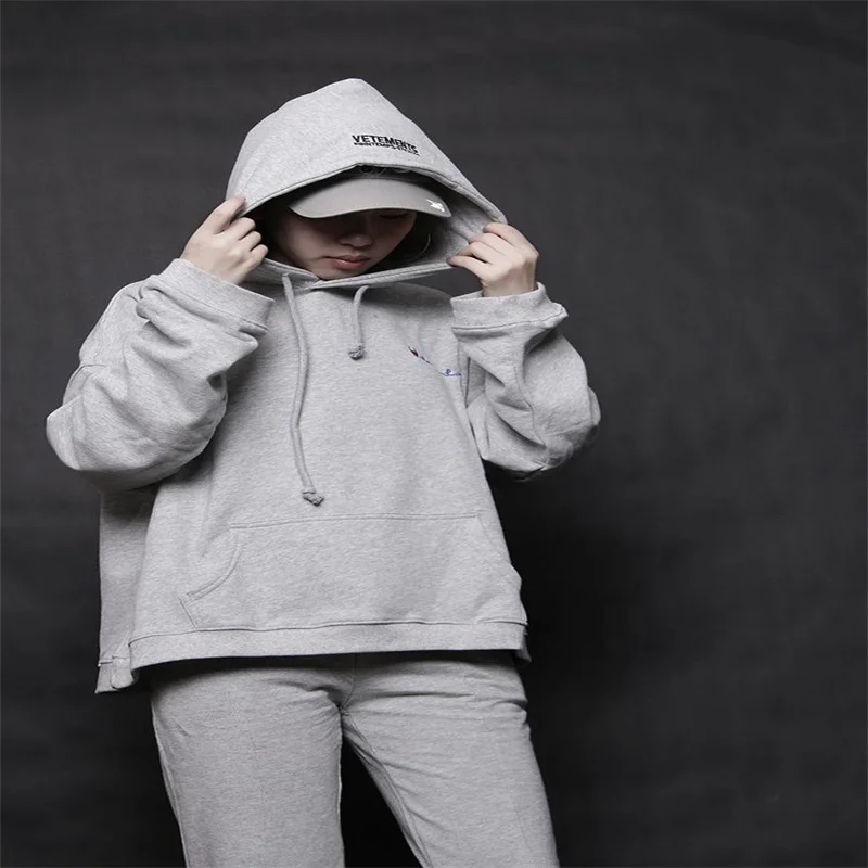

Hot sale brand printed casual hoodie in spring and autumn of 2021, men's pullover + jogging women's sweatshirt S-3XL