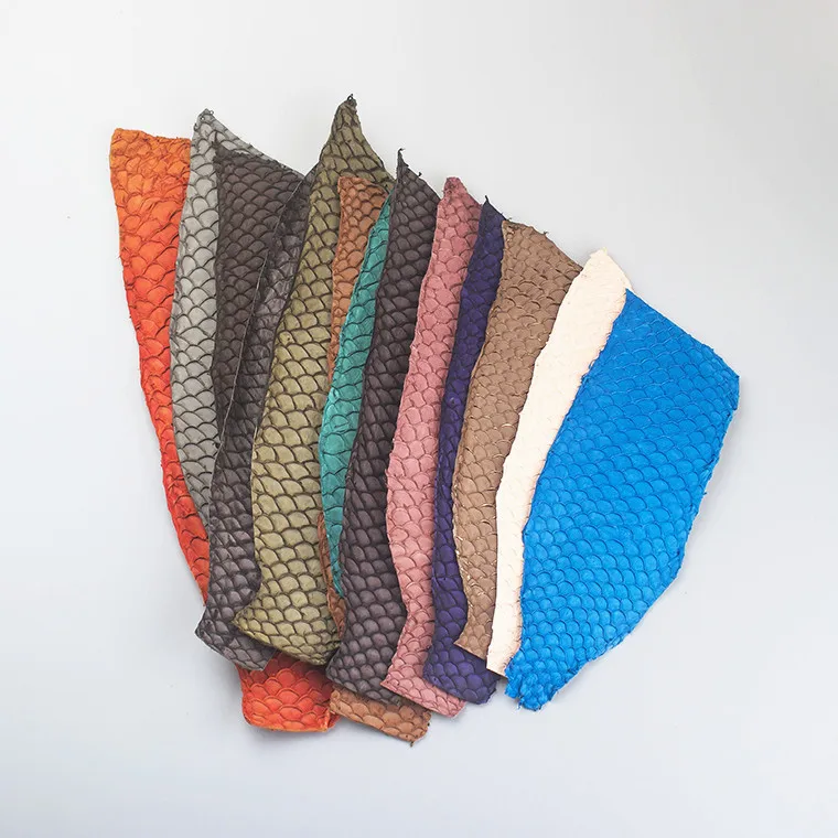 

Multicolor options 1pc Genuine Salmon fish skin leather piece multi color DIY bag belt shoes accessories 25x10cm