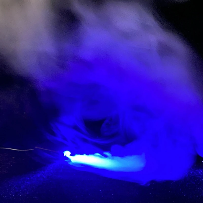 

Flash Mini Arm Control Smoke Device Charge Magic Tricks Magic Props Mentalism Close Up Street Magic GXMB