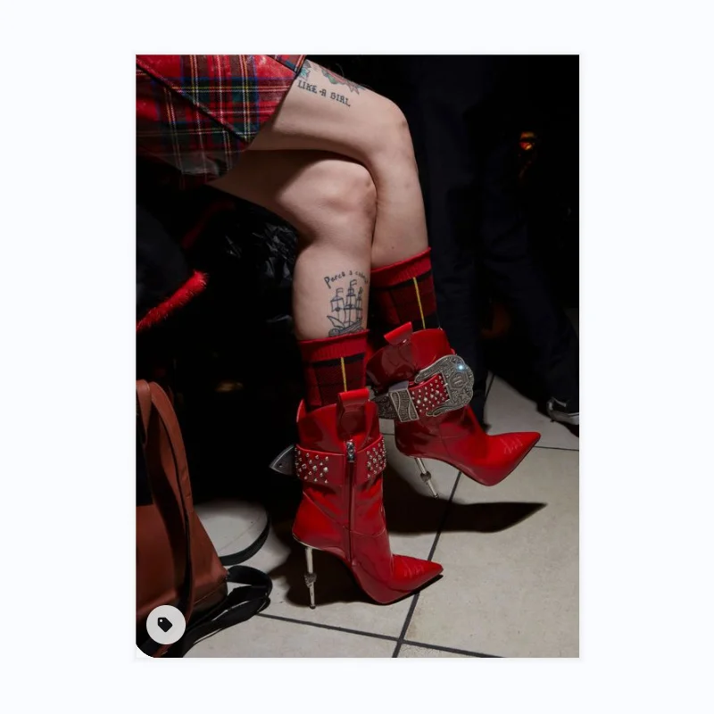 

McNabney, новинка 2022, Женские однотонные ботильоны из искусственной кожи с острым носком и железным каблуком, боковая молния, большие пуговицы, ...