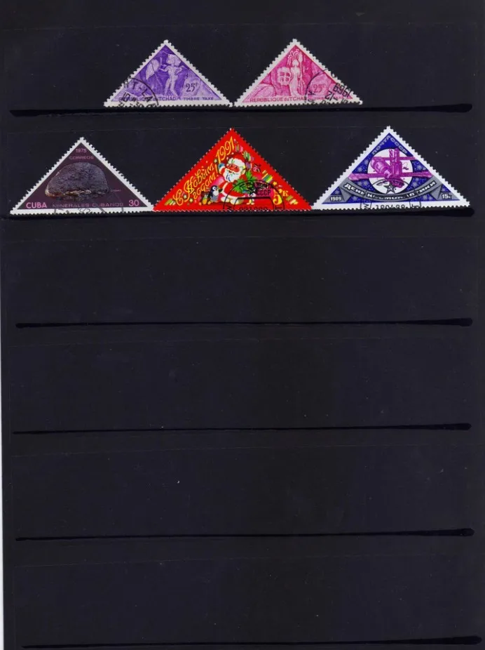 50Pcs/Pack Tri-angle Shaped All Different From Many Countries NO Repeat Unused With Postmark Postage Stamps for Collecting