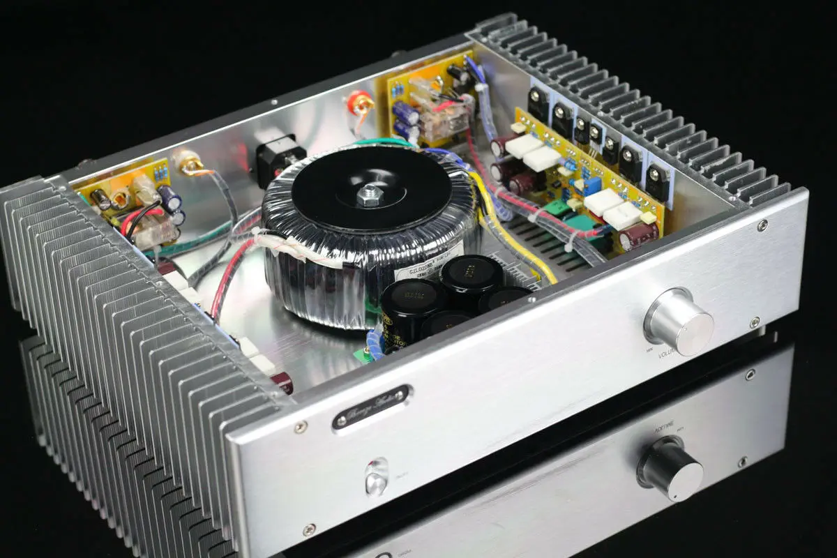 

Finished Classic Hifi Symasym5-3 Discrete Power Amplifier 200W + 200W