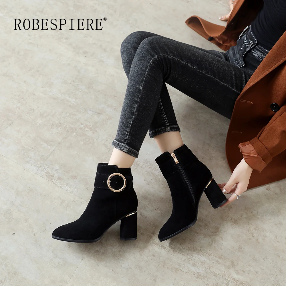 

ROBESPIERE 2021 New Casual Ankle Boots Women Pointed Toe Plush Genuine Leather Shoes Woman Metal Decoration Plus Size Boots B38