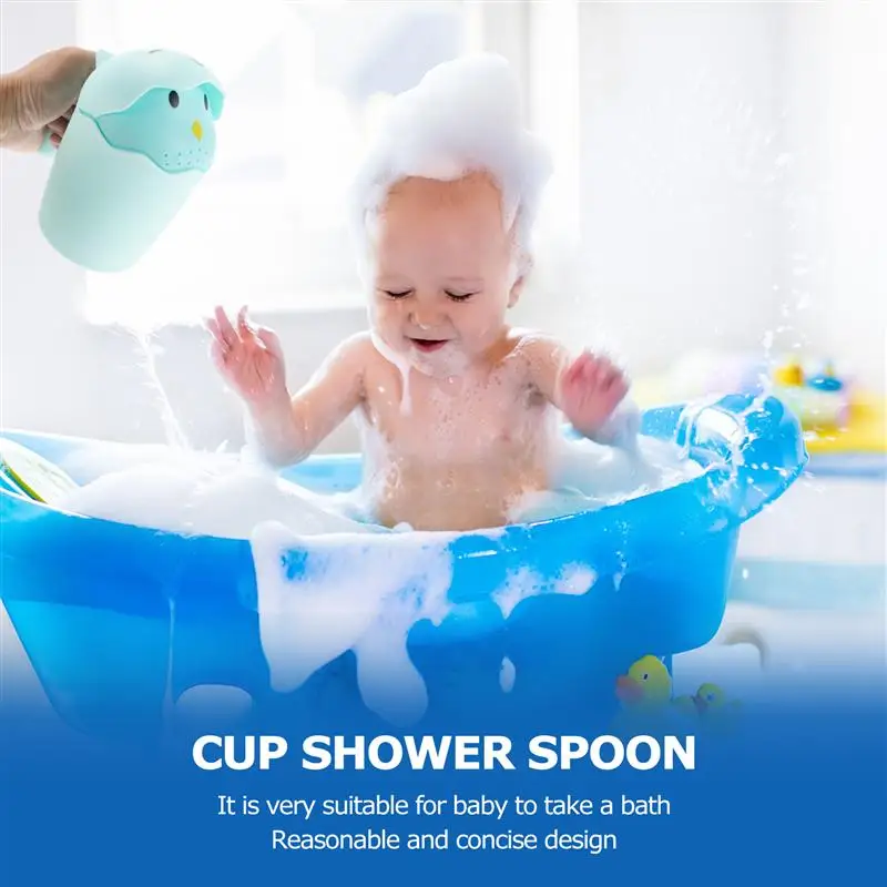 

1pc Cartoon Newborn Shampoo Cup Baby Bath Dippers Baby Bath Pails Baby Bathing Spoon