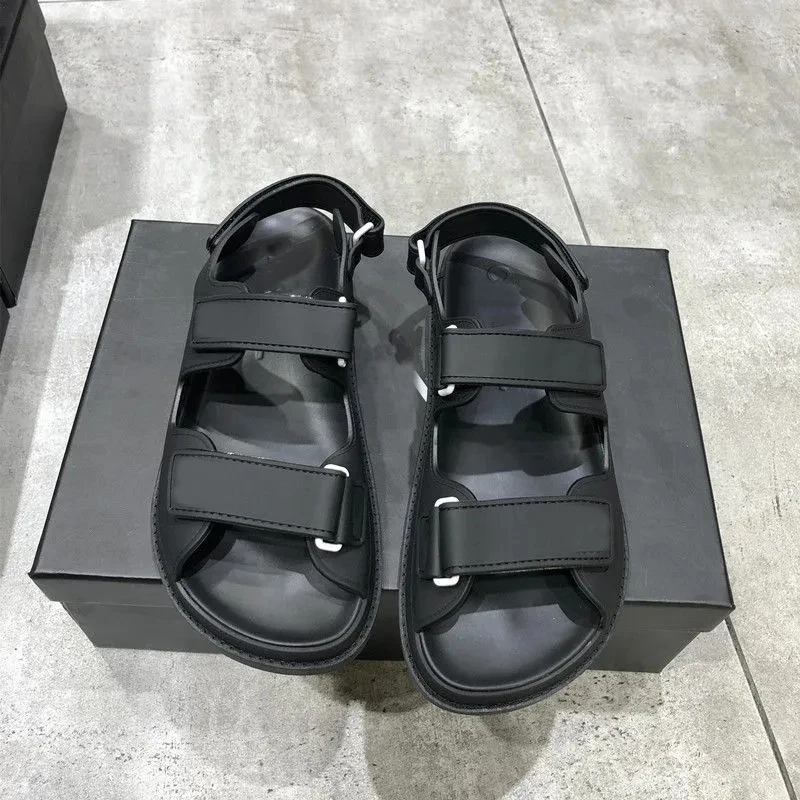 

Summer new fashion casual sandals ladies slippers breathable comfortable sports beach shoes small fresh girls platform shoes CC