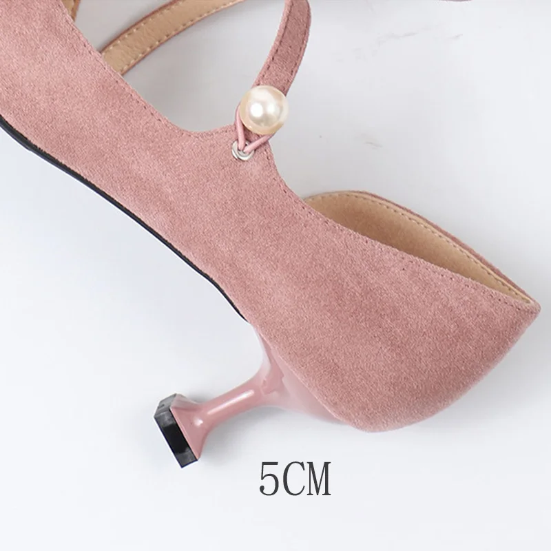 Женские туфли на высоких каблуках с жемчужными пуговицами Цвет черный телесный